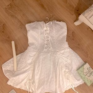 White corset dress from Sugar Thrillz. Barely worn. Size medium.